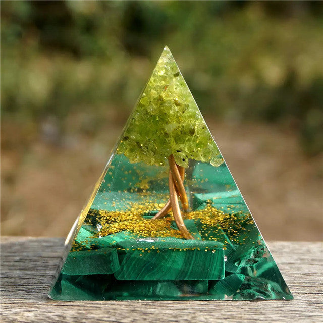 "Energize with Nature" - Natural Tiger Eye Orgonite Pyramid Healing Crystals